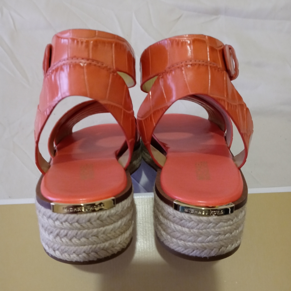 Michael Kors Abbott Leather Sandals - Picture 7 of 9